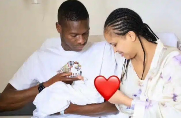 Carnet rose : Marie Louise Diaw et Pape Abdou Cissé accueillent leur premier bébé Carnet rose : Marie Louise Diaw et Pape Abdou Cissé accueillent leur premier bébé