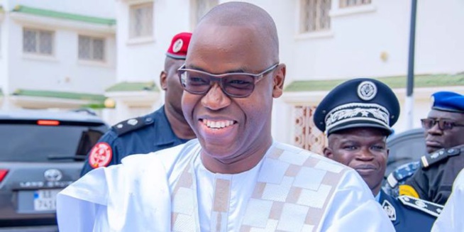 Pourquoi Idrissa Seck a refusé la démission de Yankhoba Diatara comme ministre des Sports Pourquoi Idrissa Seck a refusé la démission de Yankhoba Diatara comme ministre des Sports