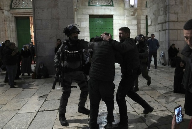 Israël-Palestine L'ONU appelle à la retenue suite aux violences à la mosquée Al-Aqsa Israël-Palestine L'ONU appelle à la retenue suite aux violences à la mosquée Al-Aqsa