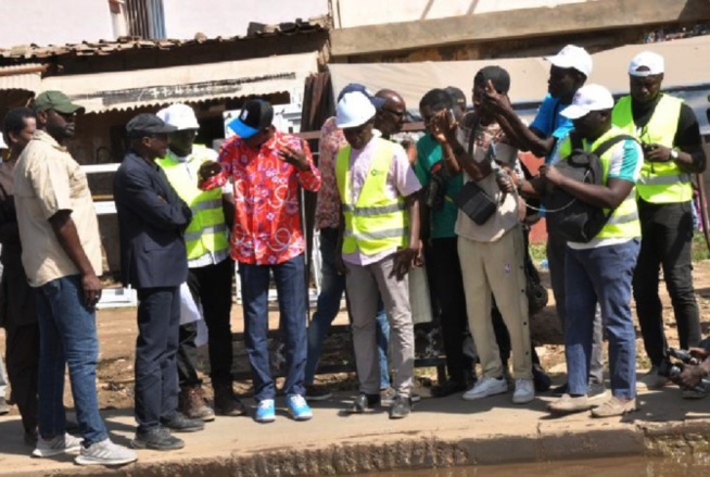 Assainissement : le DG de l'ONAS satisfait des opérations précoces de curage des canaux de drainage des eaux Assainissement : le DG de l'ONAS satisfait des opérations précoces de curage des canaux de drainage des eaux