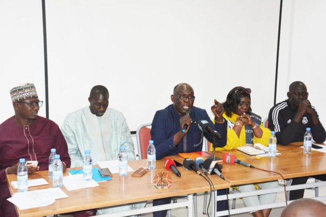 COMMUNIQUÉ: La CRBS félicite de la mise sur pied d’un comité ad-hoc COMMUNIQUÉ: La CRBS félicite de la mise sur pied d’un comité ad-hoc