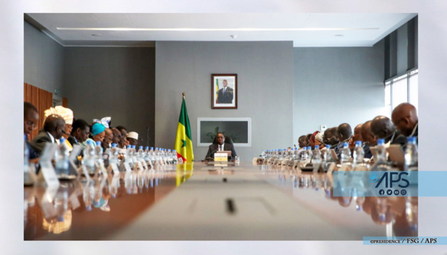 COMMUNIQUE DU CONSEIL DES MINISTRES DU MERCREDI 12 AVRIL 2023 COMMUNIQUE DU CONSEIL DES MINISTRES DU MERCREDI 12 AVRIL 2023