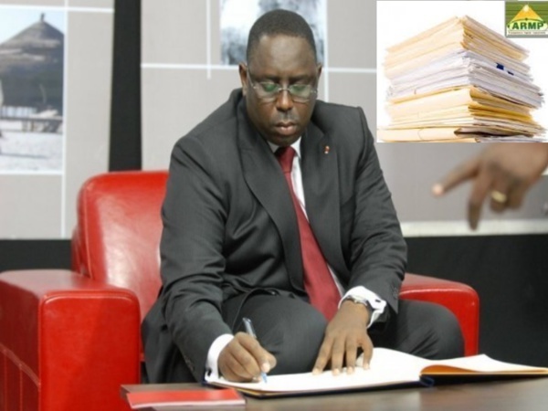 Report de la publication de l'Armp : Macky Sall cache les cafards de son clan à ses hôtes Report de la publication de l'Armp : Macky Sall cache les cafards de son clan à ses hôtes