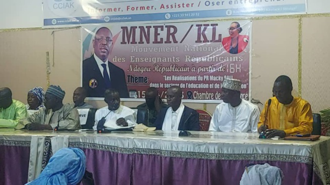 Fatick et Kaolack: Les enseignants républicains magnifient les réalisations de Macky Sall Fatick et Kaolack: Les enseignants républicains magnifient les réalisations de Macky Sall