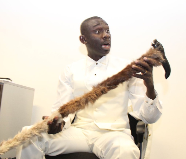 Avant première: 21 images du tournage du clip « Rakadjou » de Pape Diouf. Regardez Avant première: 21 images du tournage du clip « Rakadjou » de Pape Diouf. Regardez