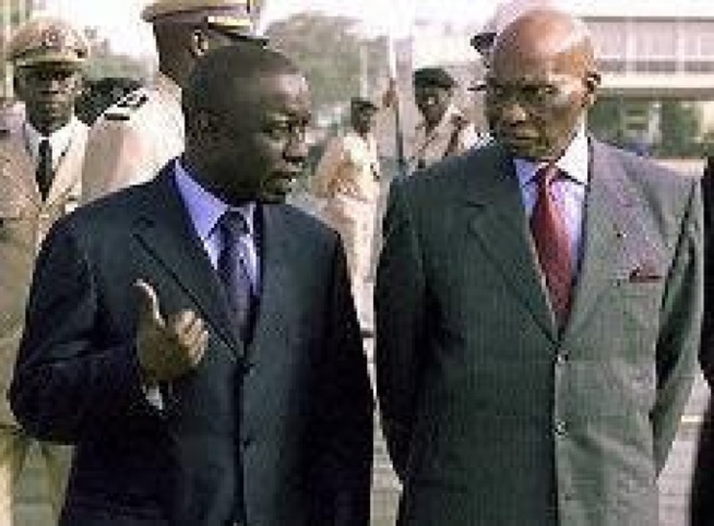 Attaques d’Idrissa Seck contre Me Abdoulaye Wade : Dissonance dans les rangs de Rewmi Attaques d’Idrissa Seck contre Me Abdoulaye Wade : Dissonance dans les rangs de Rewmi