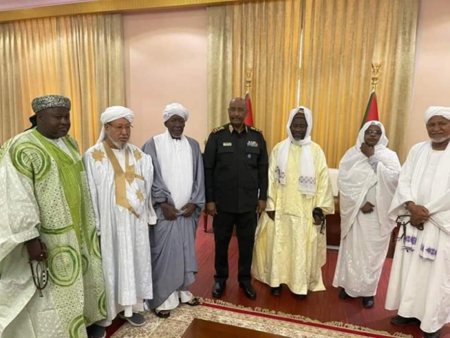 L'Appel Du Khalife de La Fayda Tidjanya pour la paix au Soudan L'Appel Du Khalife de La Fayda Tidjanya pour la paix au Soudan