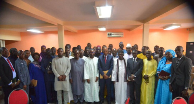 Benno Bokk Yaakaar: Le Réseau des Universitaires de la Coalition vulgarise les réalisations du Président Sall Benno Bokk Yaakaar: Le Réseau des Universitaires de la Coalition vulgarise les réalisations du Président Sall