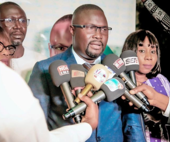 Présidentielle du 25 février 2024 : A Saint-Louis, le Mouvement «Acces» dit niet à une 3ème candidature de Macky Sall Présidentielle du 25 février 2024 : A Saint-Louis, le Mouvement «Acces» dit niet à une 3ème candidature de Macky Sall