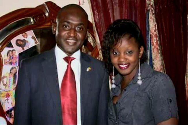 Thioro Diouf est ma fille, ma première secrétaire particulière et assistante .