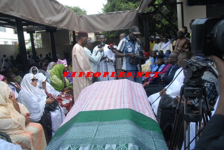 20 Images: Demba Dia a rejoint sa dernière demeure, les cimetières de Yoff aujourd'hui avec un mot: Un homme de Dieu.