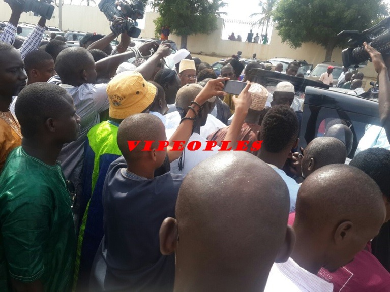 20 Images: Demba Dia a rejoint sa dernière demeure, les cimetières de Yoff aujourd'hui avec un mot: Un homme de Dieu.