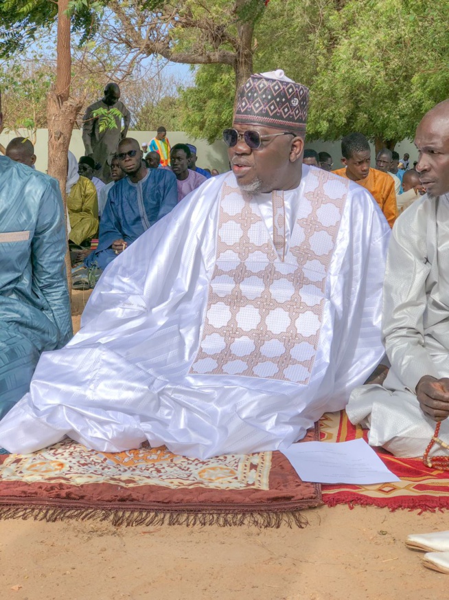 Korité 2023: Admirez la belle tenue du maire de Pire Mamadou Ndoye Bane en images. Korité 2023: Admirez la belle tenue du maire de Pire Mamadou Ndoye Bane en images.