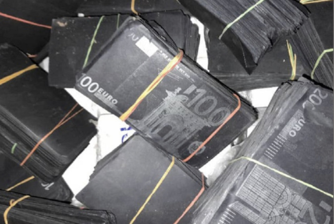 Du nouveau dans l’affaire d’1 milliard en faux billets noirs saisis : Le commandant arrêté est un chef de corps d’un bataillon Du nouveau dans l’affaire d’1 milliard en faux billets noirs saisis : Le commandant arrêté est un chef de corps d’un bataillon