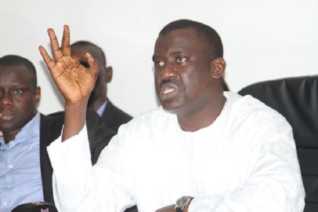 La sortie d'Idrissa Seck de la majorité présidentielle, implique normalement une reconfiguration à l'hémycicle La sortie d'Idrissa Seck de la majorité présidentielle, implique normalement une reconfiguration à l'hémycicle