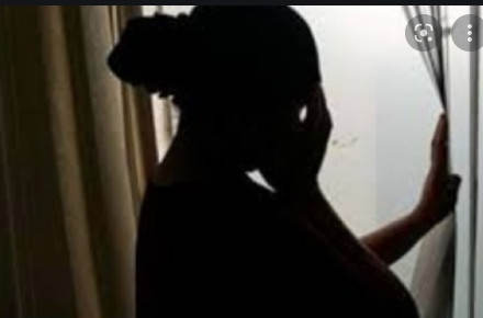 Parcelles Assainies : Il casse le nez de son épouse enceinte pour un appel téléphonique Parcelles Assainies : Il casse le nez de son épouse enceinte pour un appel téléphonique
