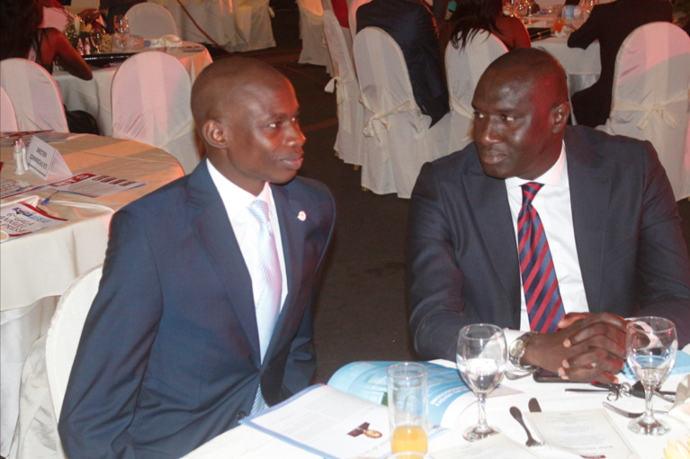 Images- Gala de la Presse le groupe Pape et Cheikh fait danser les journalistes Images- Gala de la Presse le groupe Pape et Cheikh fait danser les journalistes