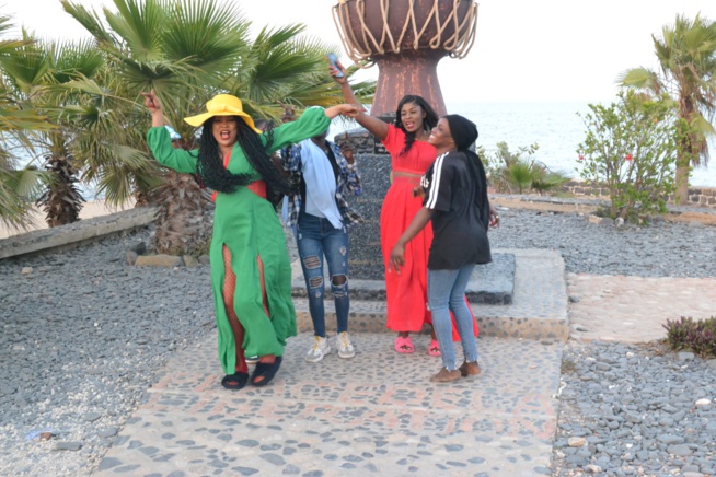 Les premiéres images du tournage de la nouvelle vidéo clip de l'artiste Guigui à vous couper le souffle. Les premiéres images du tournage de la nouvelle vidéo clip de l'artiste Guigui à vous couper le souffle.