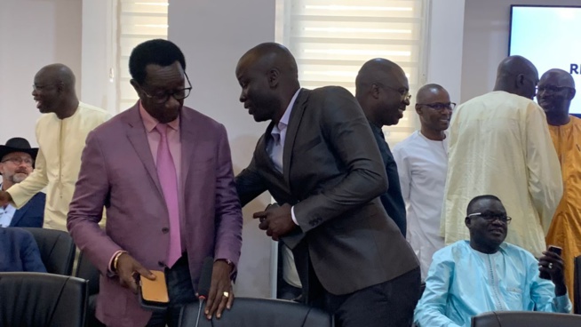 Passation de service: ALLOCUTION DE MONSIEUR AMADOU BA, PREMIER MINISTRE DU SENEGAL Passation de service: ALLOCUTION DE MONSIEUR AMADOU BA, PREMIER MINISTRE DU SENEGAL