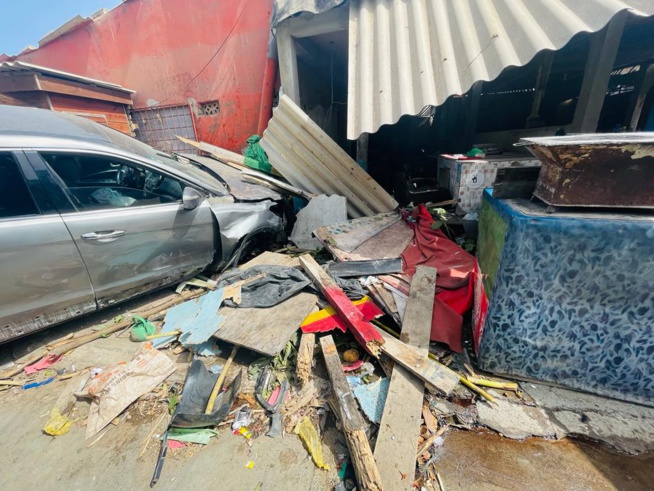 Accident à la Pointe des Almadies : deux conducteurs éméchés causent des dégâts importants Accident à la Pointe des Almadies : deux conducteurs éméchés causent des dégâts importants