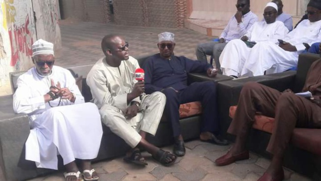 Insalubrité crasseuse, insécurité galopante et chômage chronique : Les populations de Dieuppeul- Castors-Derklé lancent un S.O.S Insalubrité crasseuse, insécurité galopante et chômage chronique : Les populations de Dieuppeul- Castors-Derklé lancent un S.O.S