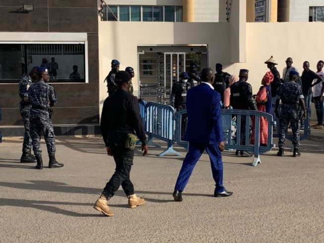 Procès Sweet Beauty : Un acteur clé du dossier débarque au Tribunal de Dakar Procès Sweet Beauty : Un acteur clé du dossier débarque au Tribunal de Dakar