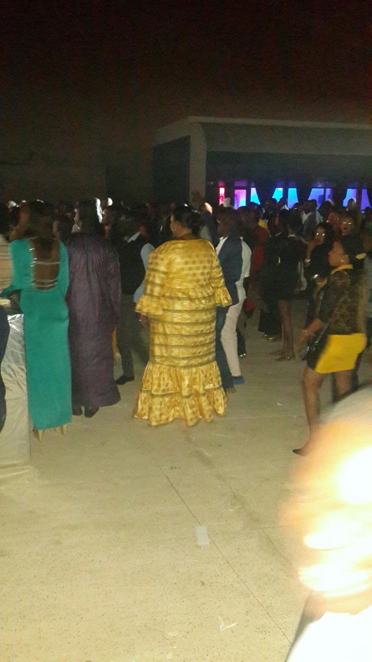 Les images de la soirée de Prince PAB EVENTS avec Waly Seck à la place du souvenir
