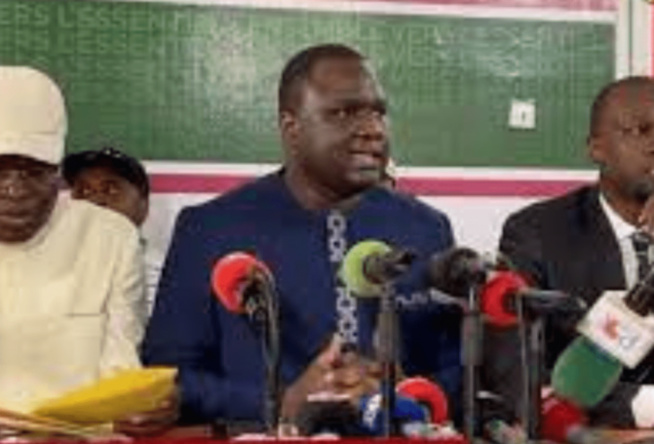 Contre l’élimination des candidats : La coalition Yewwi Askan Wi annonce une marche le 26 mai prochain Contre l’élimination des candidats : La coalition Yewwi Askan Wi annonce une marche le 26 mai prochain