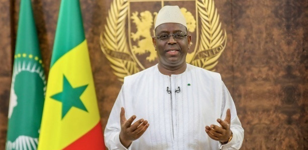 AKH-LOUL KOUNTIYYOU A MACKY SALL «Nous allons suivre la voie indiquée par le khalife général pour vous accompagner dans toutes vos missions» AKH-LOUL KOUNTIYYOU A MACKY SALL «Nous allons suivre la voie indiquée par le khalife général pour vous accompagner dans toutes vos missions»
