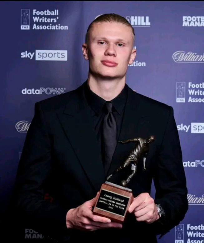Pour sa première saison en Premier League: Erling Haaland, nommé footballeur de l'année FWA Pour sa première saison en Premier League: Erling Haaland, nommé footballeur de l'année FWA