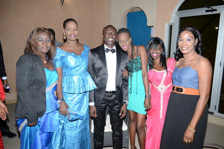 31 Décembre 2015: Pape Diouf exporte son "Rakadiou" à Monotel de la Mauritanie 31 Décembre 2015: Pape Diouf exporte son "Rakadiou" à Monotel de la Mauritanie