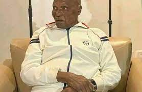 Anniversaire : Me Abdoulaye Wade Fête Ses 97 Ans Ce 29 Mai 2023! Anniversaire : Me Abdoulaye Wade Fête Ses 97 Ans Ce 29 Mai 2023!