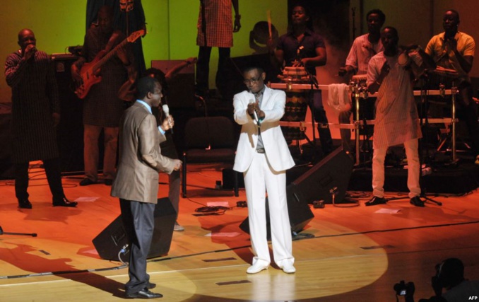 Retrouvailles : Bécaye Mbaye éteint le feu entre Youssou Ndour et Thione Seck Retrouvailles : Bécaye Mbaye éteint le feu entre Youssou Ndour et Thione Seck