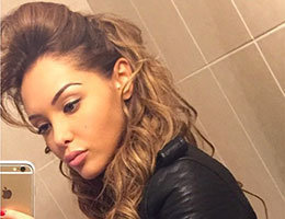 "Nabilla : Après la prison, sa nouvelle vie en Haute-Savoie..." "Nabilla : Après la prison, sa nouvelle vie en Haute-Savoie..."