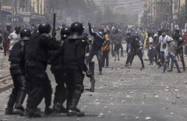 L’Onu, l’Ua, la CEDEAO, la France condamnent les violences : Le Sénégal sous surveillance internationale L’Onu, l’Ua, la CEDEAO, la France condamnent les violences : Le Sénégal sous surveillance internationale