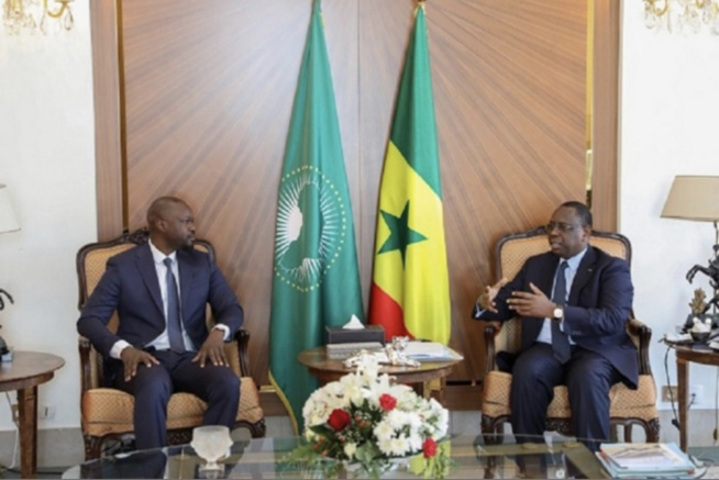 Monsieur le Président, pas d’autre issue pour vous que de négocier «ci njekk rek» avec Ousmane Sonko ! (Mamadou Oumar Ndiaye ) Monsieur le Président, pas d’autre issue pour vous que de négocier «ci njekk rek» avec Ousmane Sonko ! (Mamadou Oumar Ndiaye )