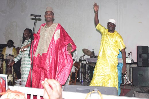 Waly Seck dédié sa distinction de l'homme de l'année par l'OMART à ses fans avec deux soirées ce week end au Penc mi Waly Seck dédié sa distinction de l'homme de l'année par l'OMART à ses fans avec deux soirées ce week end au Penc mi