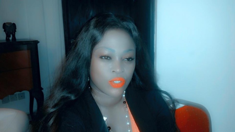 Rose Sarr, l’étoile qui ne brille que pour Samuel Sarr Rose Sarr, l’étoile qui ne brille que pour Samuel Sarr