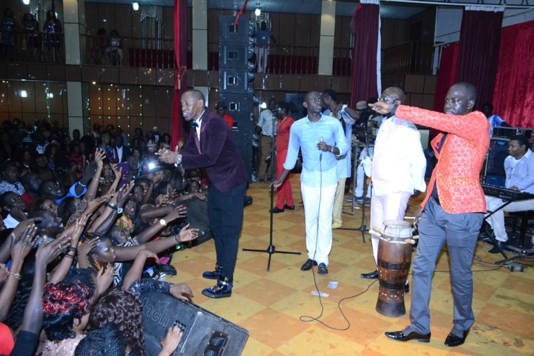 2nd day du "Rakadiou show" de la Gambie: Pape Diouf réussit le pari de la mobilisation encore au Pencha Mi de Banjul