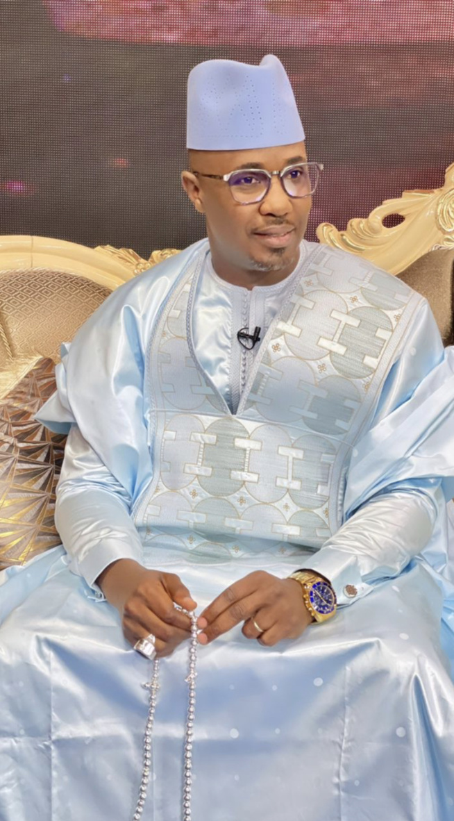 URGENT: Dmedia vient de perdre un grand et incourtournable animateur. Cheikh Sarr démissionne. URGENT: Dmedia vient de perdre un grand et incourtournable animateur. Cheikh Sarr démissionne.