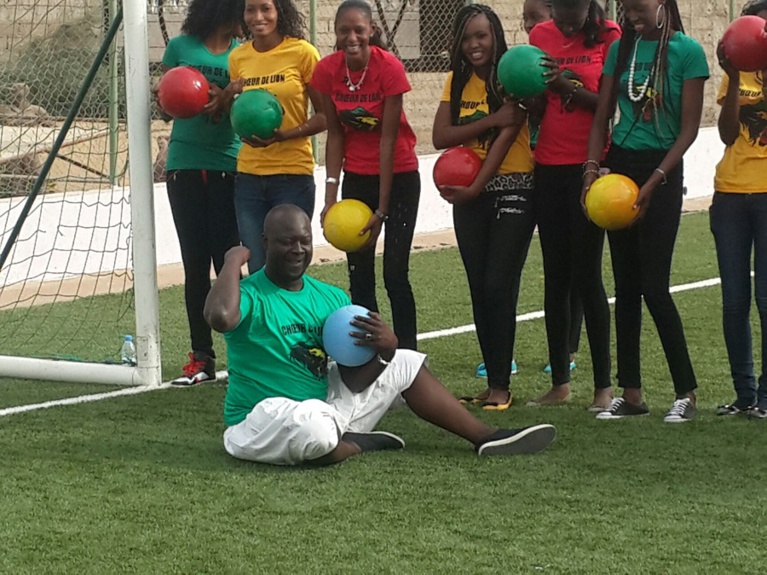 Les premiéres images du tournage de la vidéo de l'hymne de la CAN Cœur de lion chanté par les joueurs de l'équipe nationale. Regardez Les premiéres images du tournage de la vidéo de l'hymne de la CAN Cœur de lion chanté par les joueurs de l'équipe nationale. Regardez