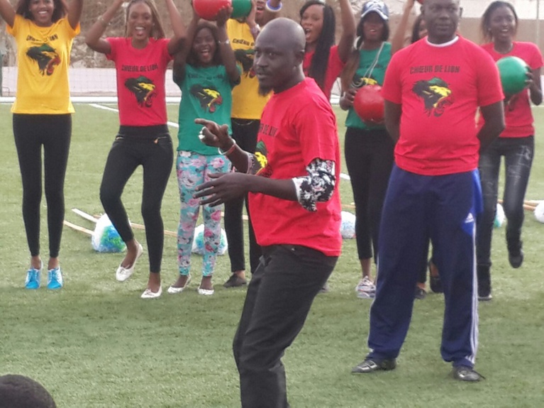 Les premiéres images du tournage de la vidéo de l'hymne de la CAN Cœur de lion chanté par les joueurs de l'équipe nationale. Regardez Les premiéres images du tournage de la vidéo de l'hymne de la CAN Cœur de lion chanté par les joueurs de l'équipe nationale. Regardez
