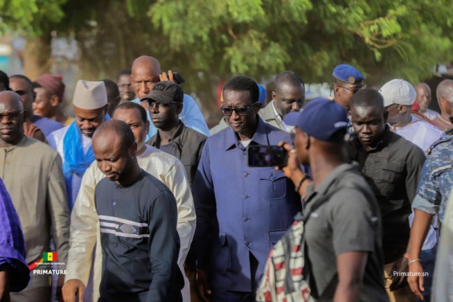 EN TOURNEE DANS LES MARCHES A BETAIS LE PREMIER MINISTRE AMADOU BA RASSURE ... EN TOURNEE DANS LES MARCHES A BETAIS LE PREMIER MINISTRE AMADOU BA RASSURE ...
