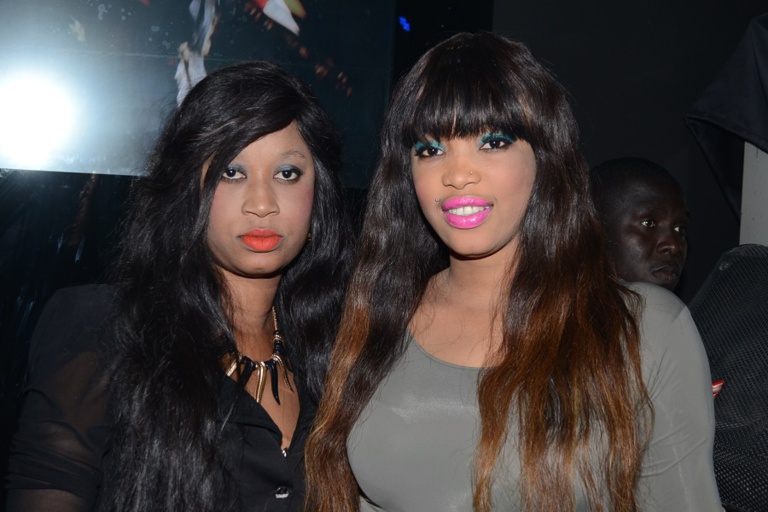 Après le succès de la Gambie: Pape Diouf casse la baraque au Baramundi. Regardez. Après le succès de la Gambie: Pape Diouf casse la baraque au Baramundi. Regardez.