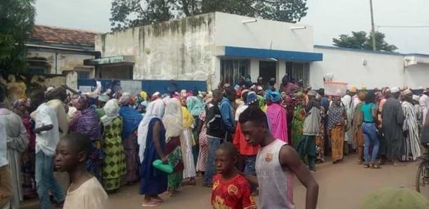 Bourses de sécurité familiale: Mme Aminata Sow de la DGPSN, a encore frappé mal !!! Bourses de sécurité familiale: Mme Aminata Sow de la DGPSN, a encore frappé mal !!!
