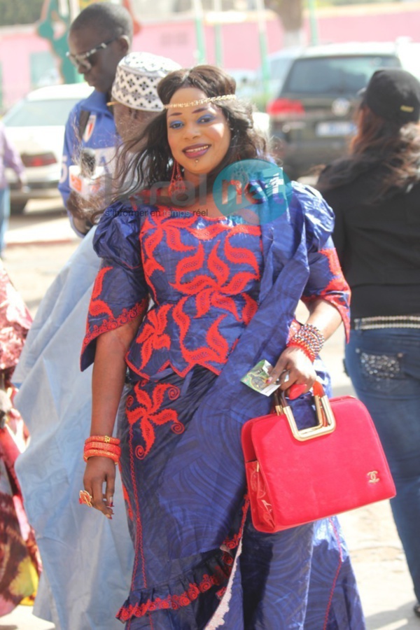 Mariée à un célèbre porteur de pancartes, Oumy Gaye, la Miss Diongoma 2012, redevient célibataire Mariée à un célèbre porteur de pancartes, Oumy Gaye, la Miss Diongoma 2012, redevient célibataire