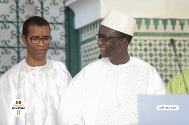 GRANDE MOSQUÉE: Les images du premier ministre Amadou BA à la prière de la tabaski GRANDE MOSQUÉE: Les images du premier ministre Amadou BA à la prière de la tabaski