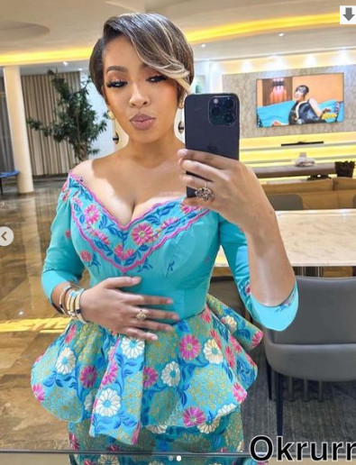 Tabaski: Zeyna Ndour enflamme la toile (Photos) Tabaski: Zeyna Ndour enflamme la toile (Photos)