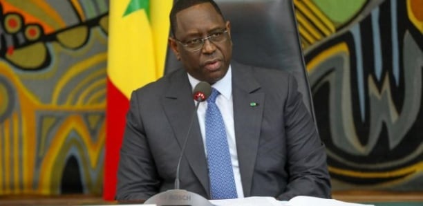 Candidature : Macky Sall va mettre fin au suspense la semaine prochaine, deux personnes au courant de sa décision… Candidature : Macky Sall va mettre fin au suspense la semaine prochaine, deux personnes au courant de sa décision…