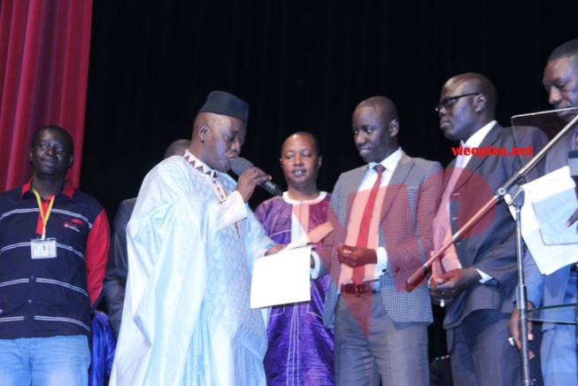 Images: Kouthia honoré pour son talent à Sorano. Regardez